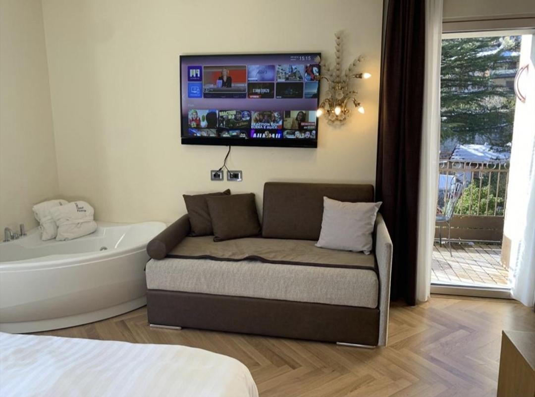 Hotel Firenze Fanano Ngoại thất bức ảnh