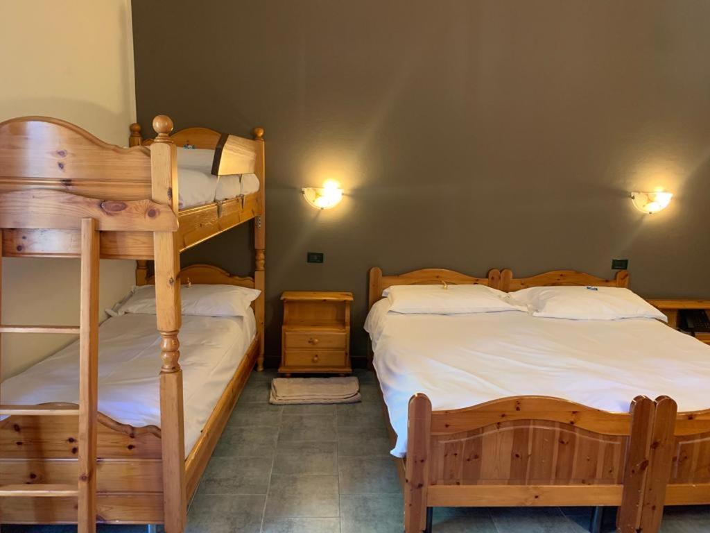 Hotel Firenze Fanano Ngoại thất bức ảnh