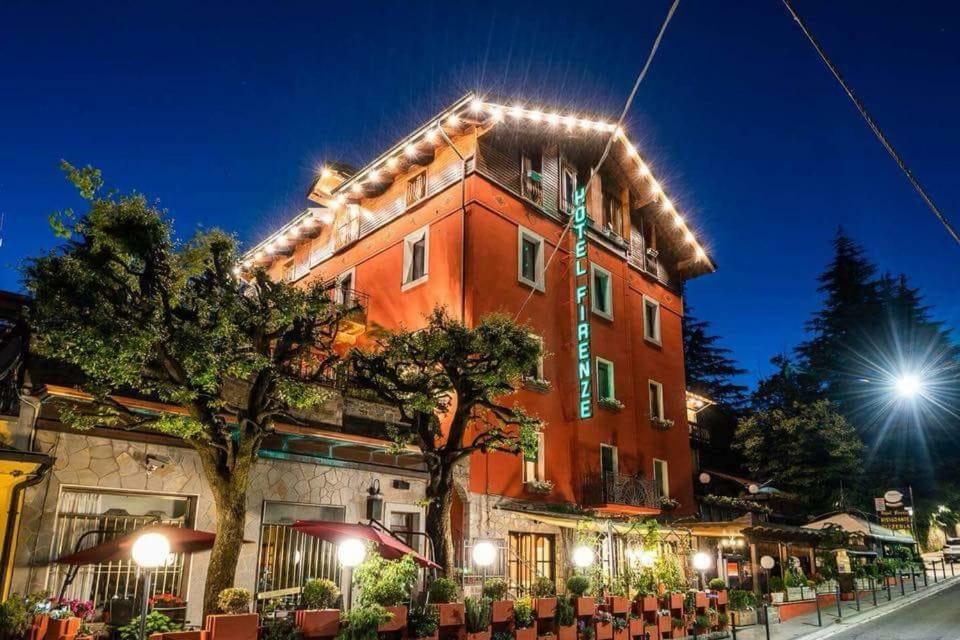 Hotel Firenze Fanano Ngoại thất bức ảnh